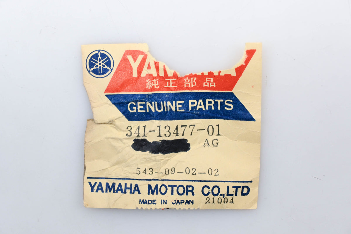 New OEM Yamaha 341-13477-01-00 Gaskets Qty 2 NOS