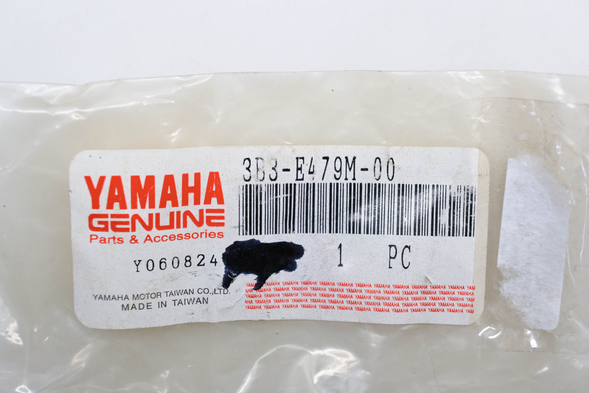 New OEM Yamaha 3B3-E479M-00-00 Collar 1 Qty 1 NOS