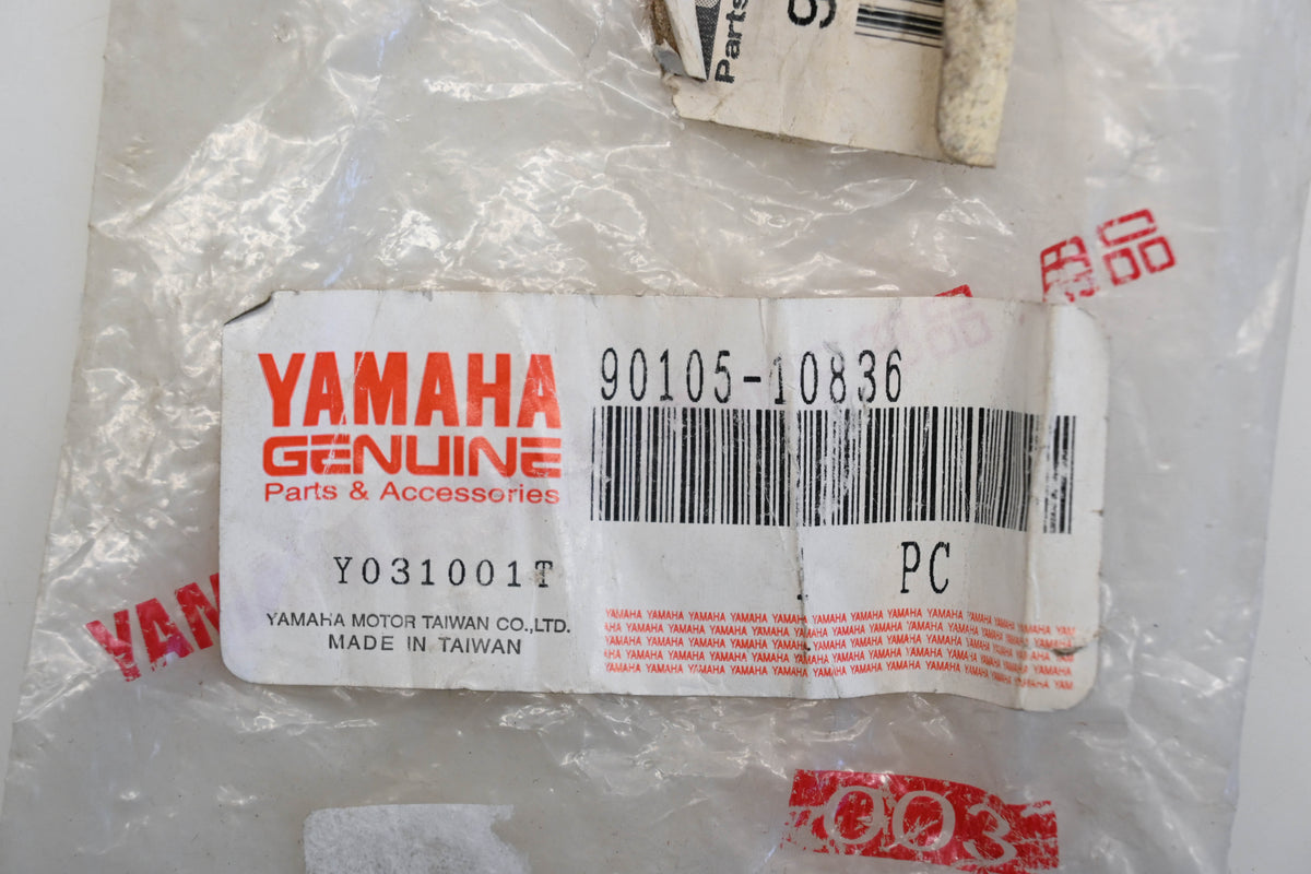 New OEM Yamaha 90105-10836-00 Flange Bolt Qty 1 NOS