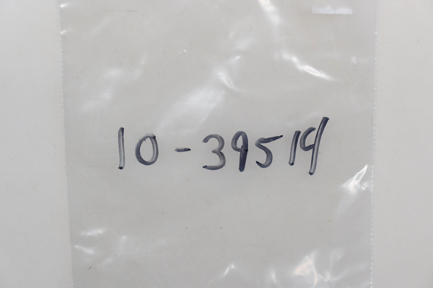 Aftermarket 10-39514 Screws Qty 2 NOS