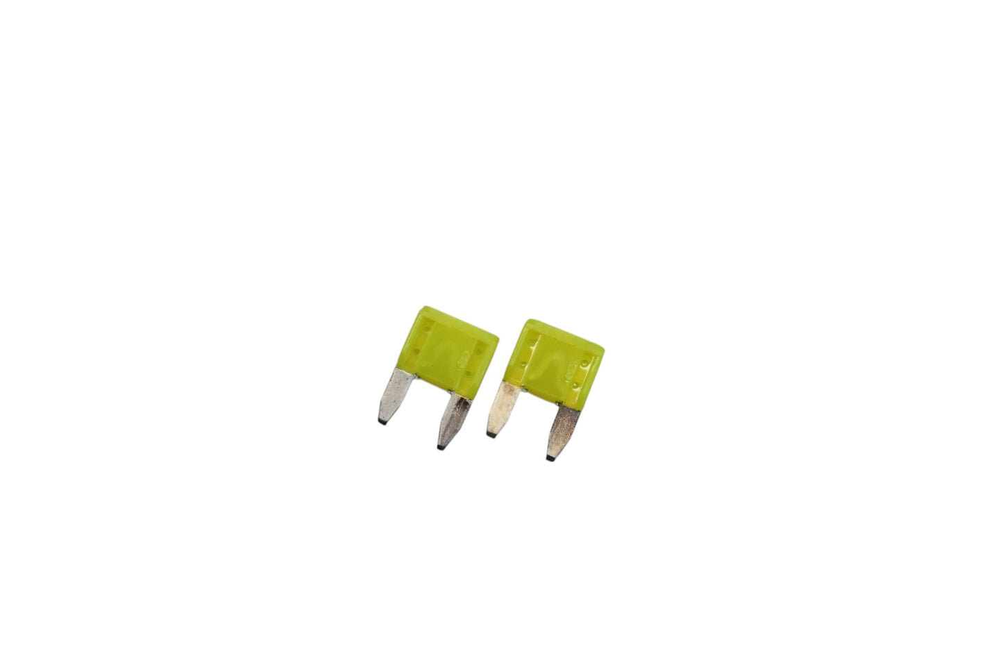 Aftermarket 88-832969T20 20 Amp Yellow Fuses Qty 2 NOS