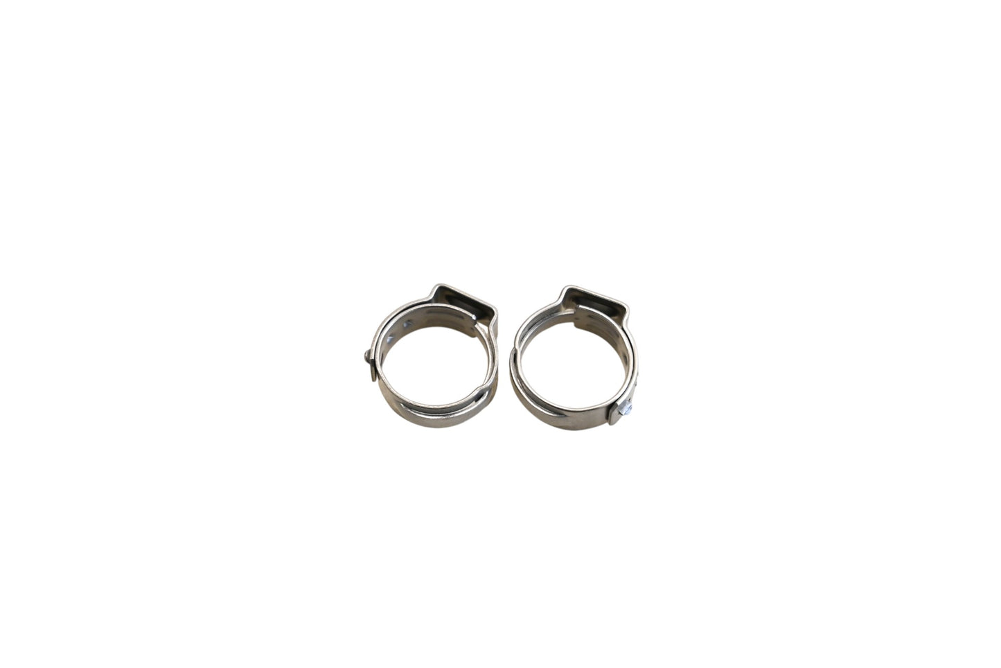 Aftermarket 54-889425 Clamps Qty 2 NOS