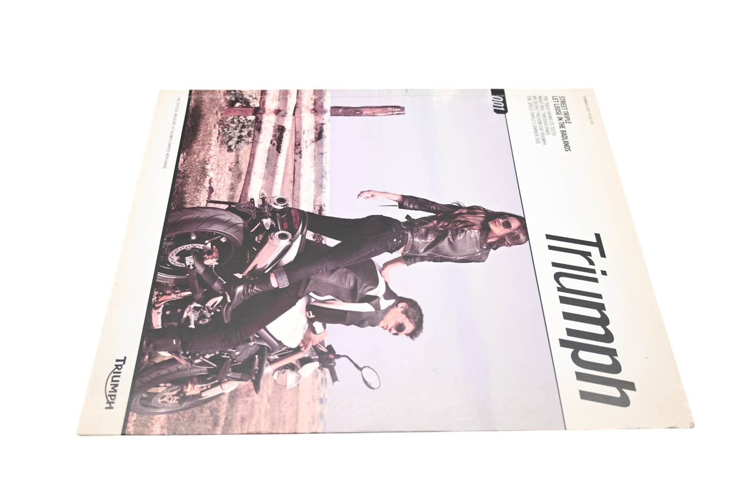 New OEM Triumph MJ013-35 Summer 2007 Issue 001 Magazine Qty 1 NOS