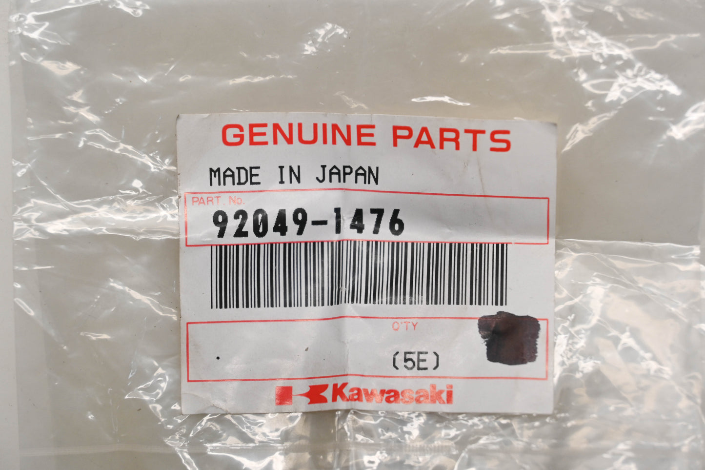 New OEM Kawasaki 92049-1476 KCR Oil Seal Qty 1 NOS