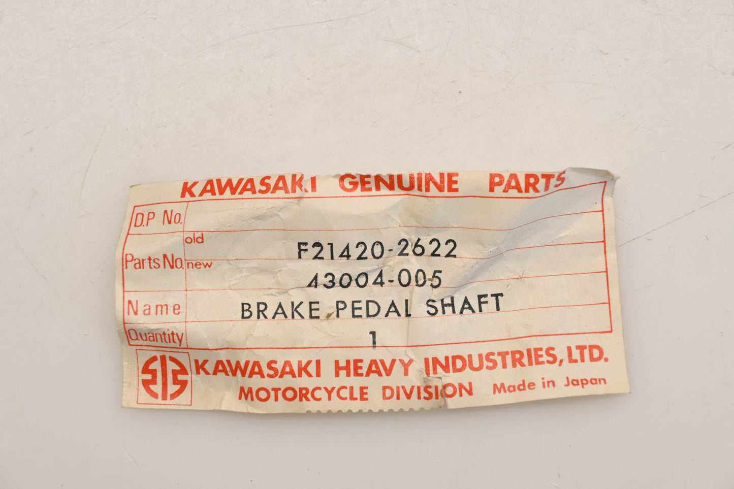 New OEM Kawasaki 43004-005 Brake Pedal Shaft Qty 1 NOS