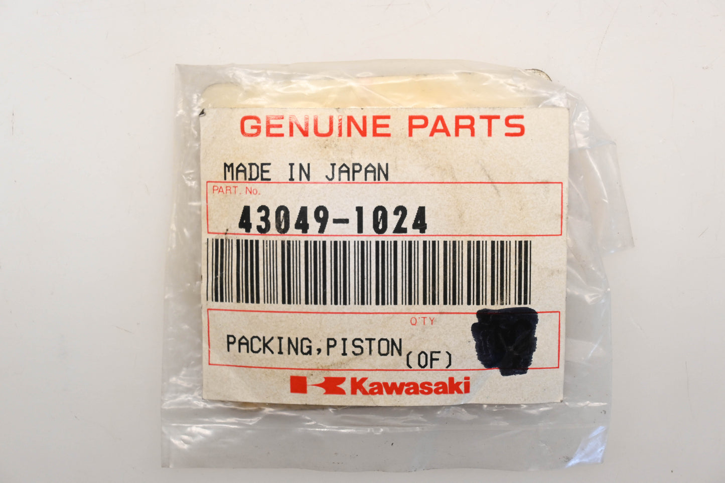 New OEM Kawasaki 43049-1024 Piston Packing Seals Qty 2 NOS
