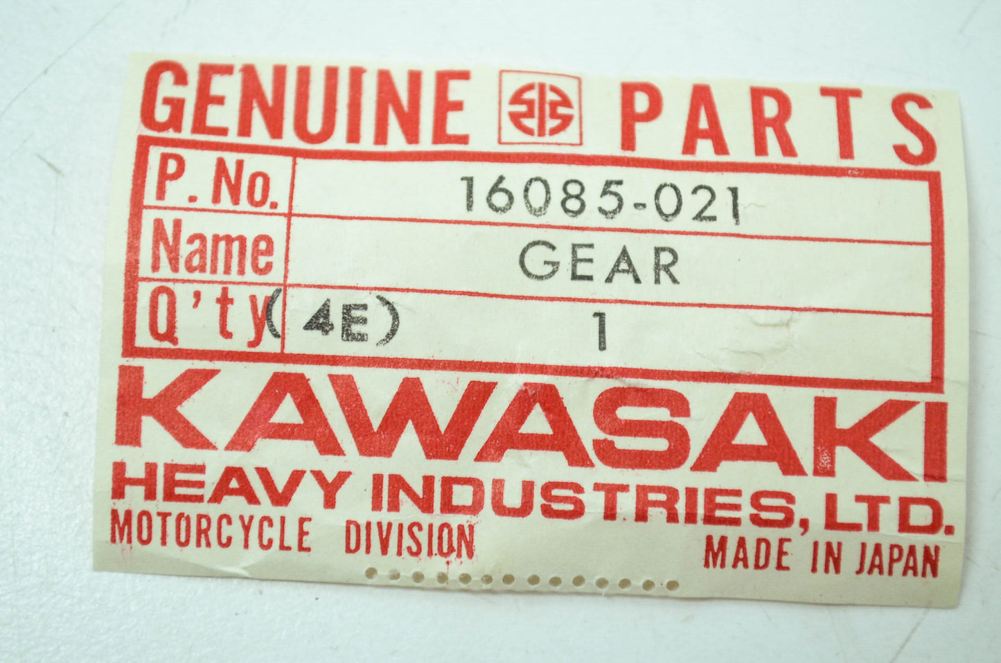 OEM Kawasaki 16085-021 Oil Pump Gear NOS