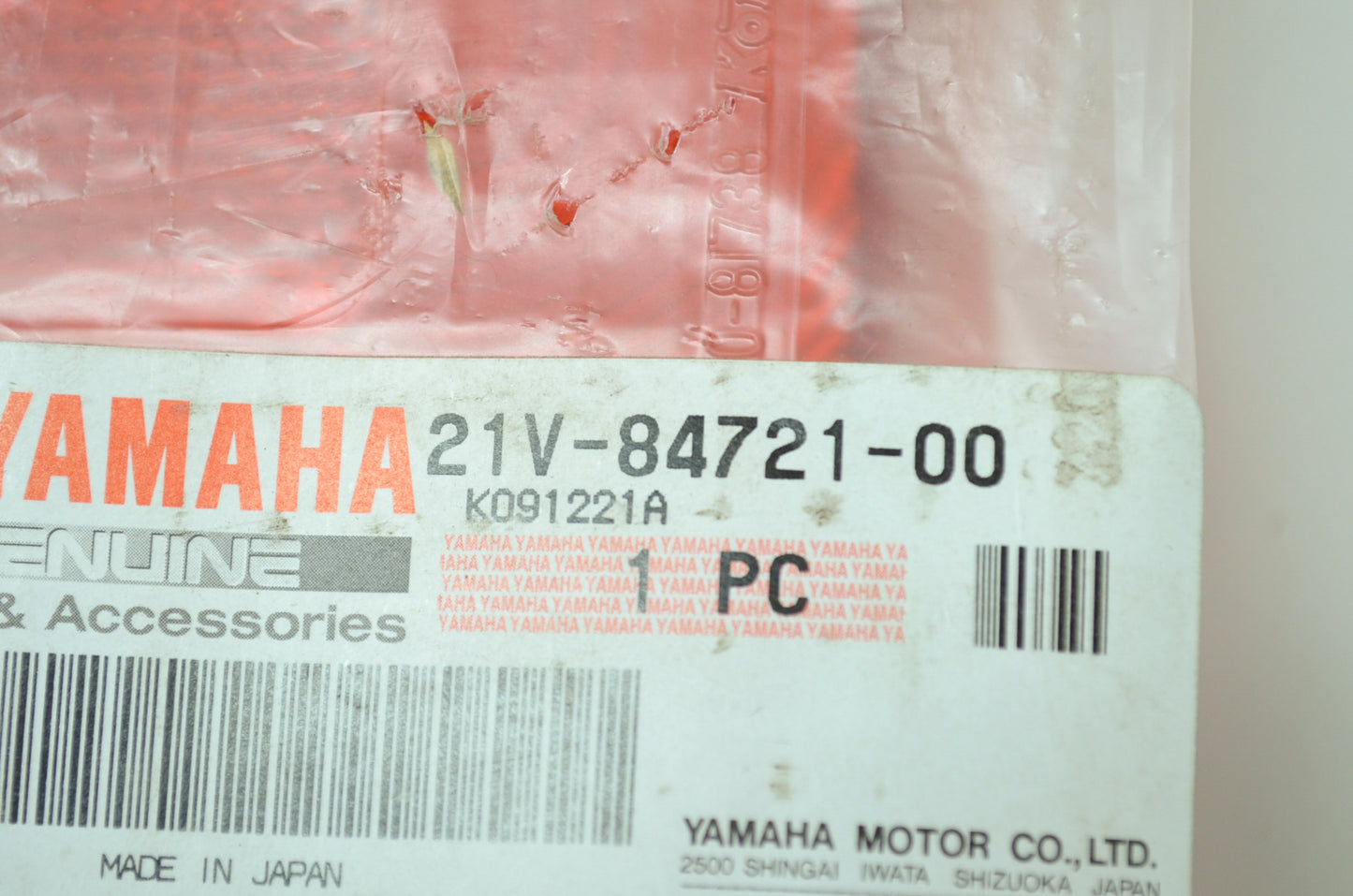 OEM Yamaha 21V-84721-00-00 Tail light Lens NOS