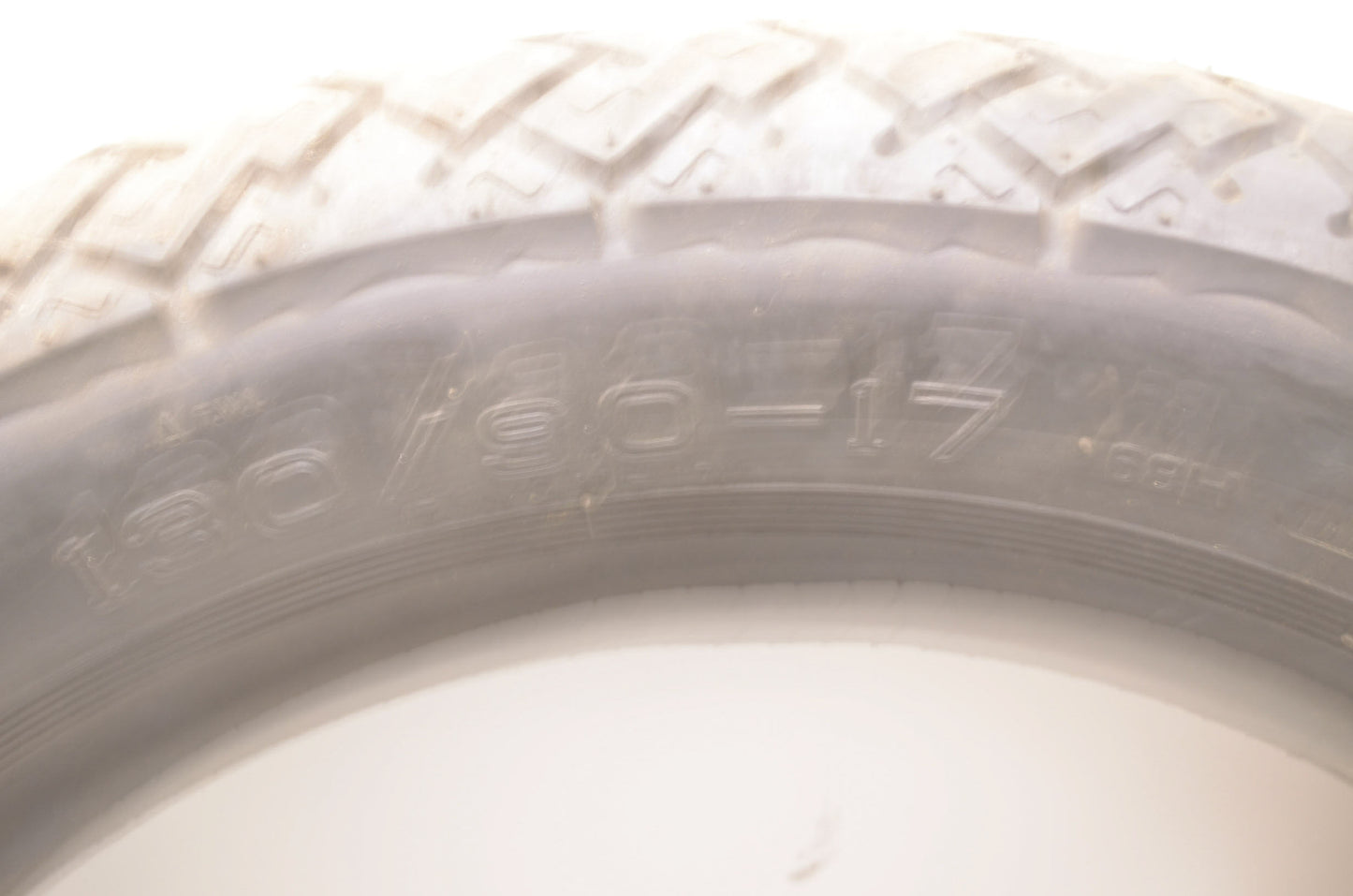 NEW Chen Shin Tire 130/90-17