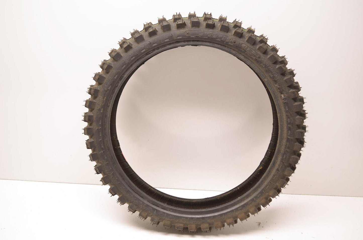 NEW Dunlop Sports Tire K490 2.50-14