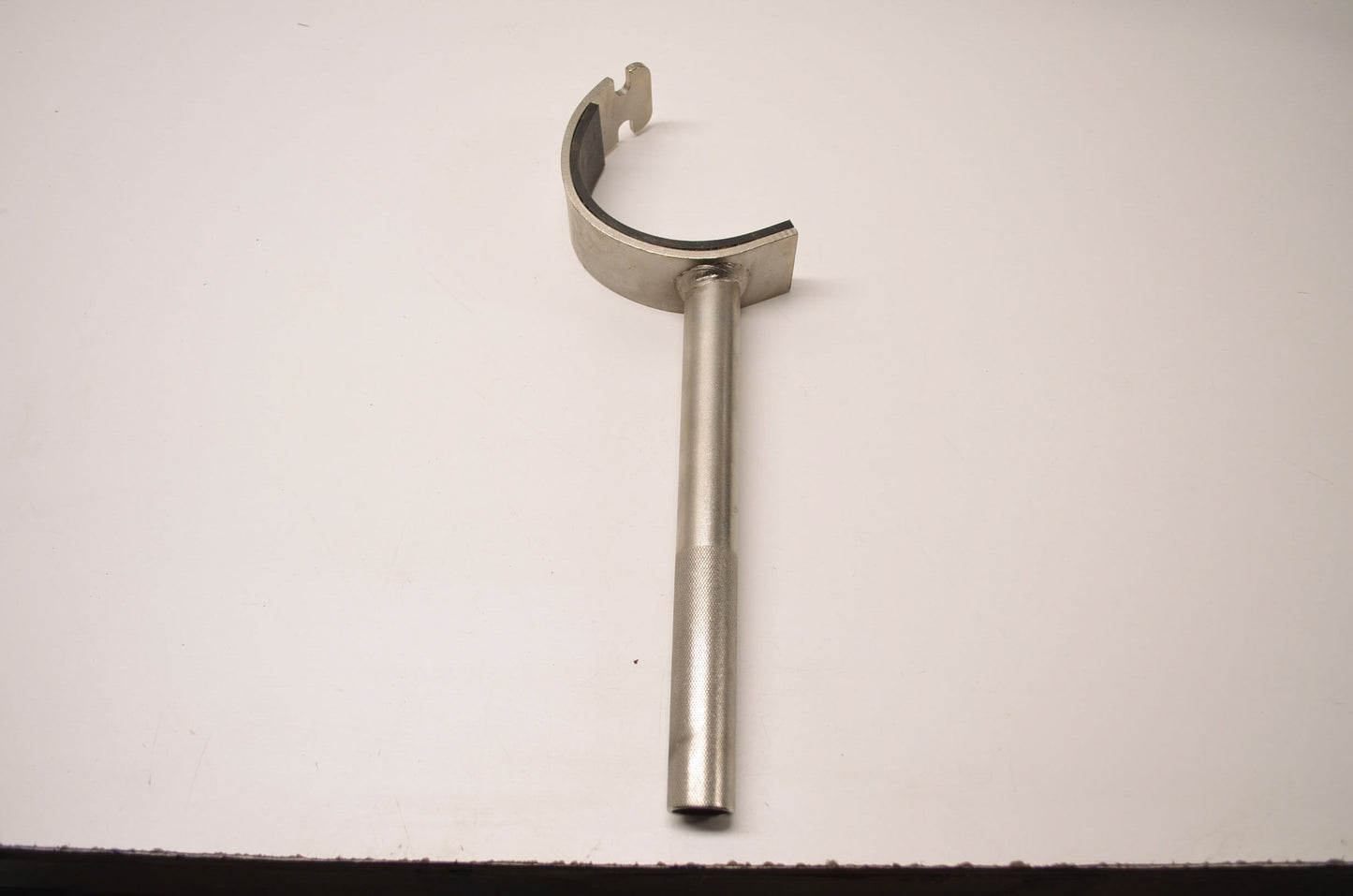 Victory Motorcycle Exhaust Removal/Installation Tool PV-49946