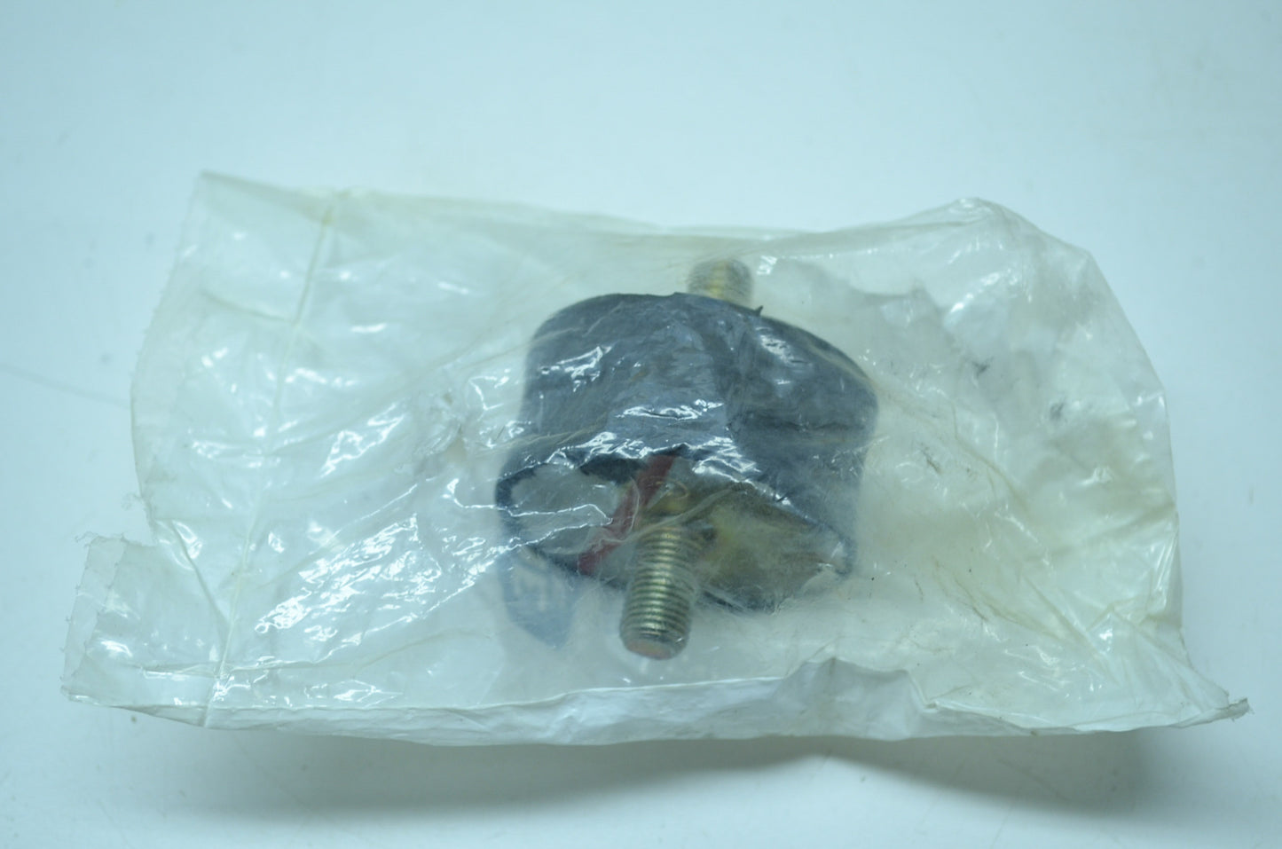 OEM Polaris 3110046 Isolator 3/8-24M,3/8-16M NOS