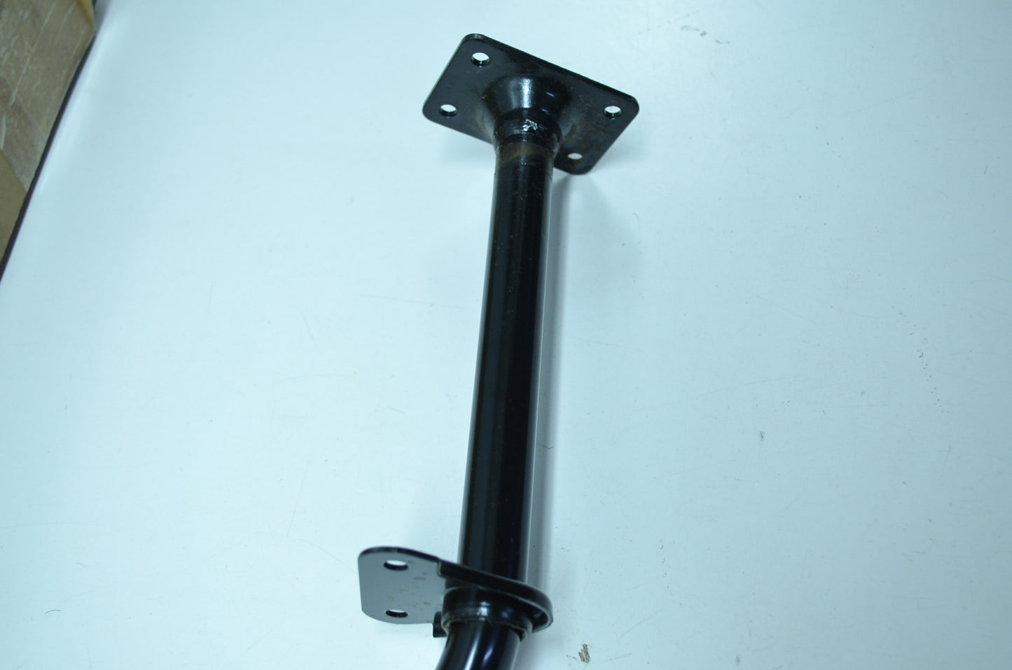 NEW OEM Polaris Steering Post XC SP RMK SKS Deluxe 600 700 1820552-067 NOS