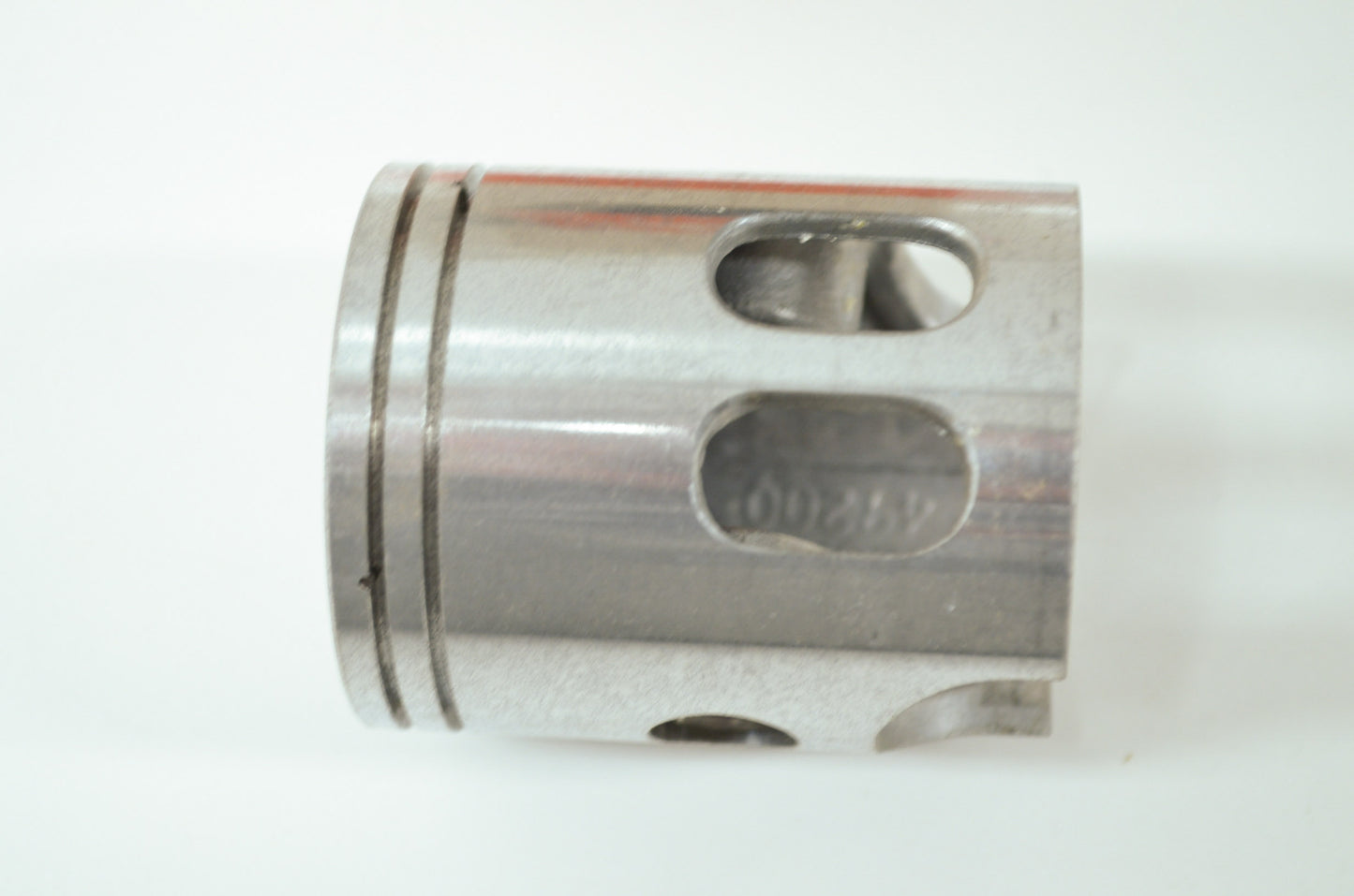 OEM Yamaha 492-11635-00-00 Piston 1 O/S 0.25 NOS
