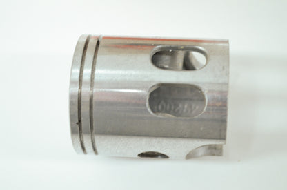 OEM Yamaha 492-11635-00-00 Piston 1 O/S 0.25 NOS