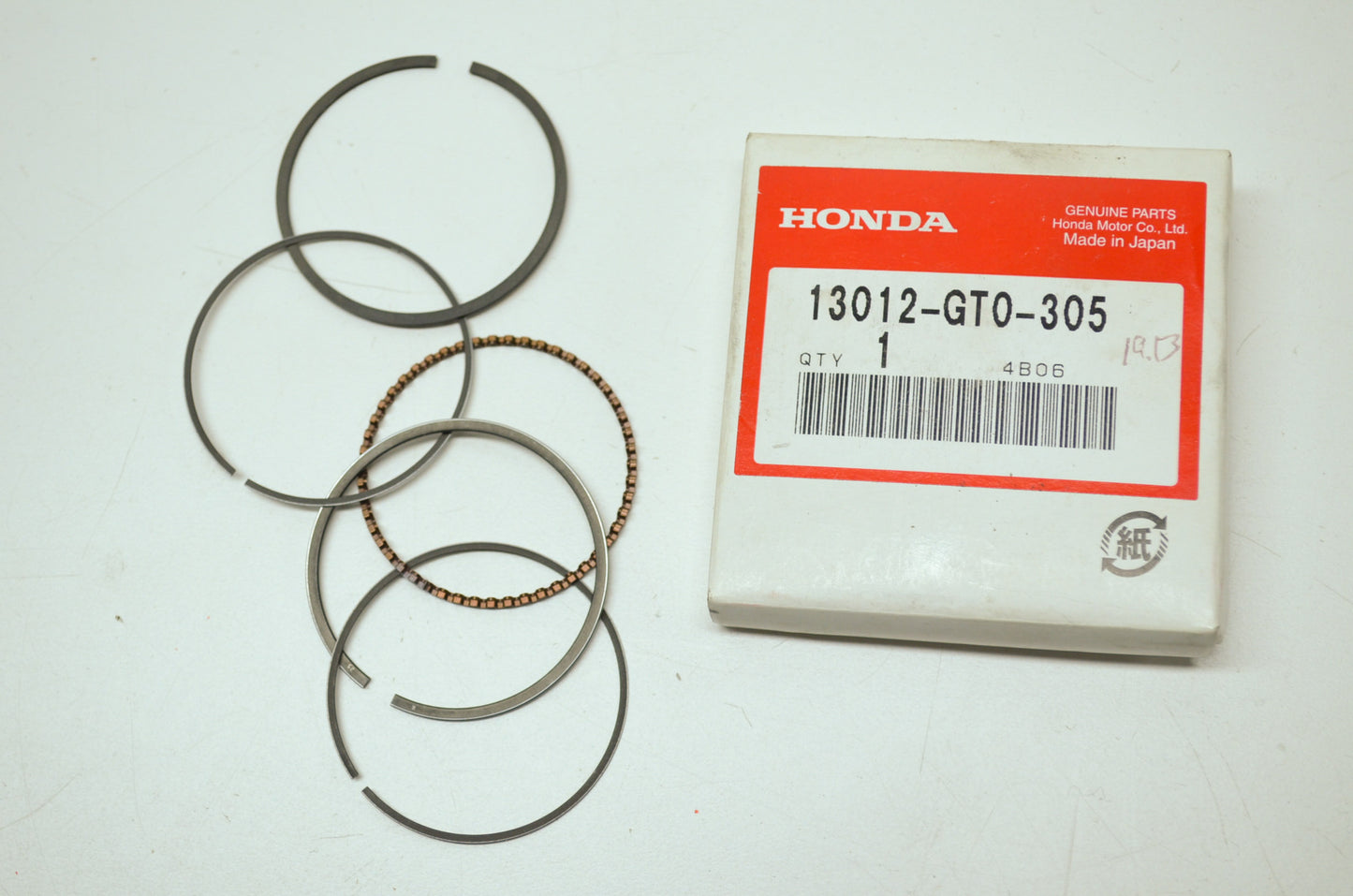 OEM Honda 13012-GT0-305 Ring Set (OS) (0.25) NOS