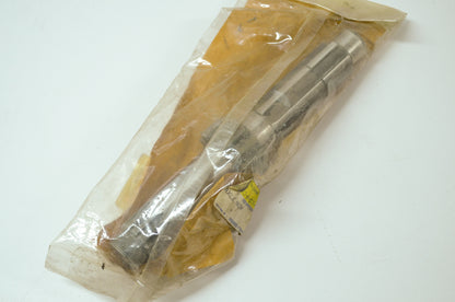 OEM Yamaha 1LV-17411-00-00 Main Axle NOS
