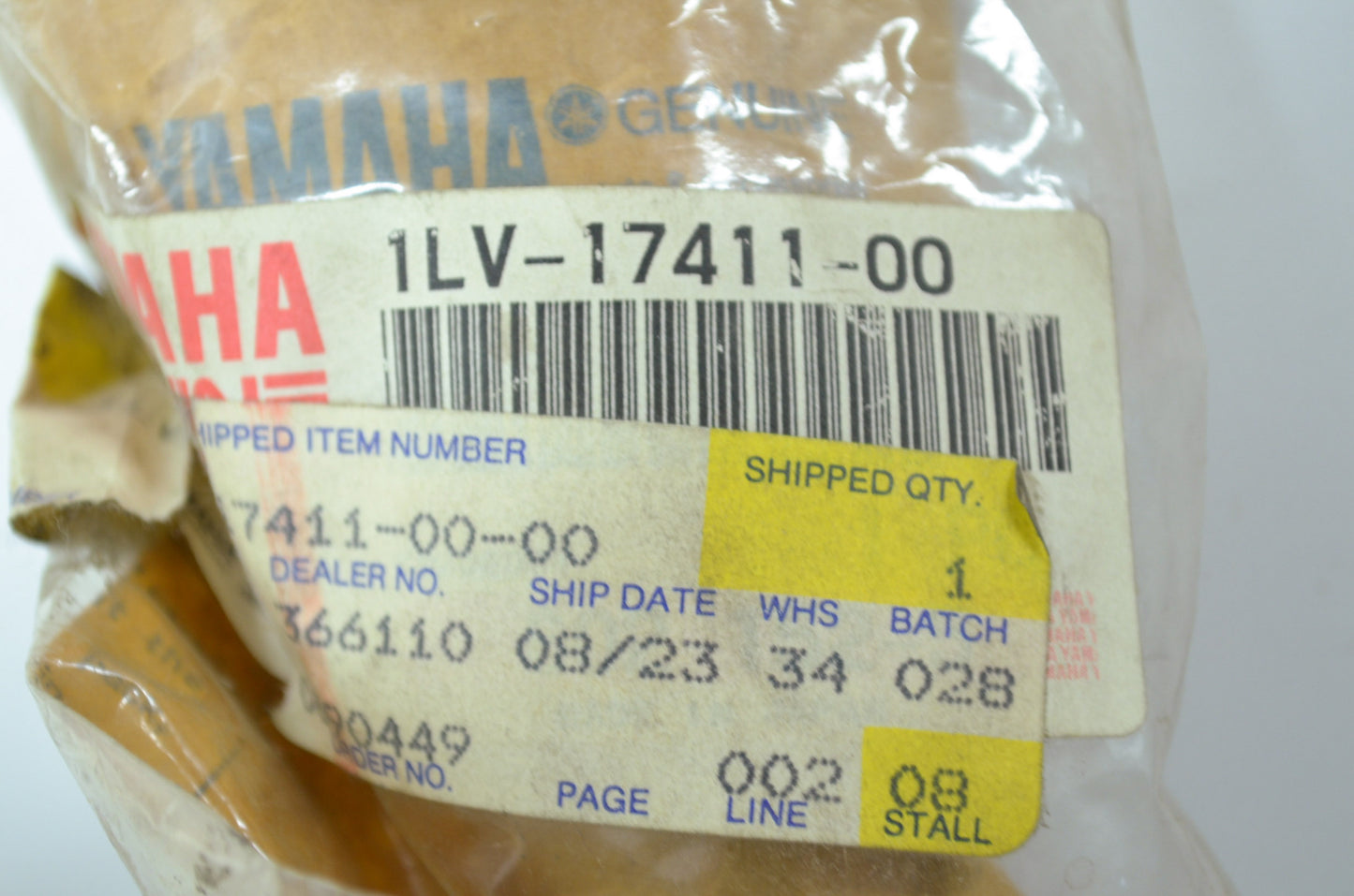 OEM Yamaha 1LV-17411-00-00 Main Axle NOS