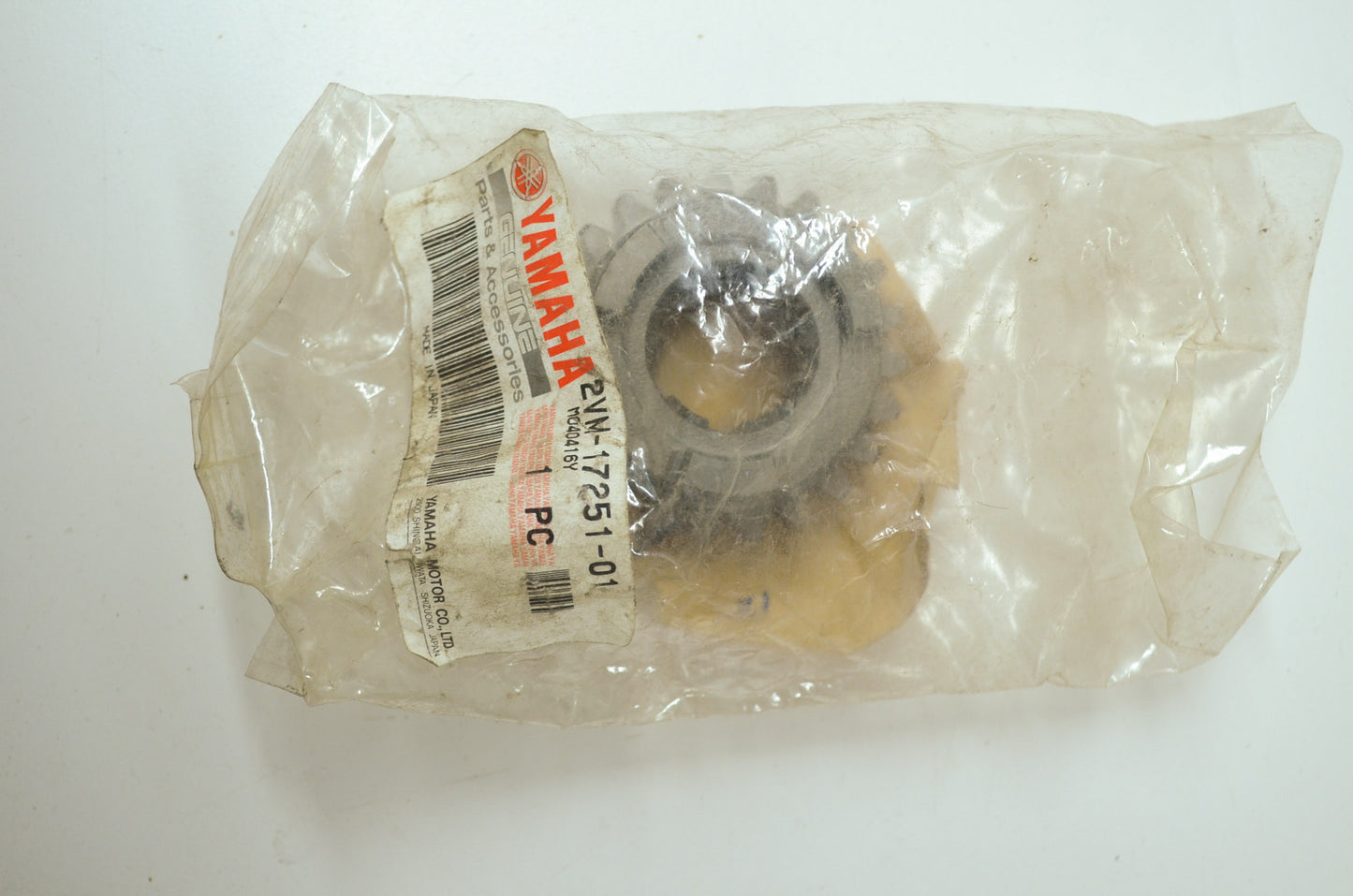 OEM Yamaha 2VM-17251-01-00 Wheel Gear 5th NOS