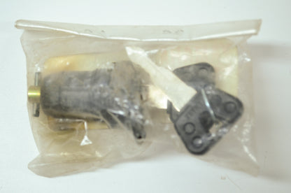 OEM Yamaha 55K-21708-00-00 Lock Assembly 2 NOS