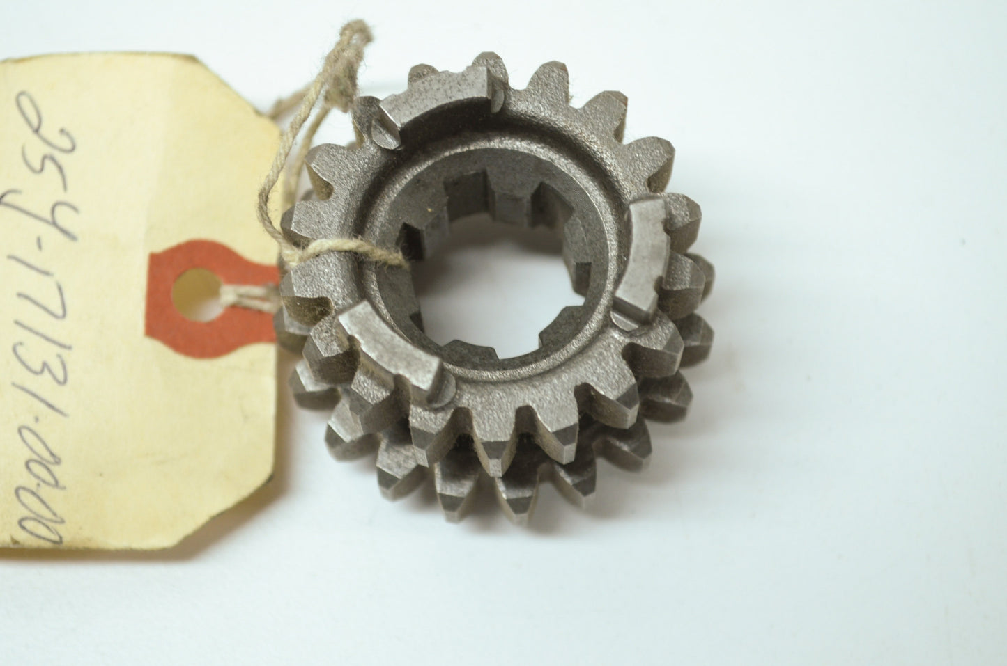 OEM Yamaha 25Y-17131-00-00 Pinion Gear 3RD NOS