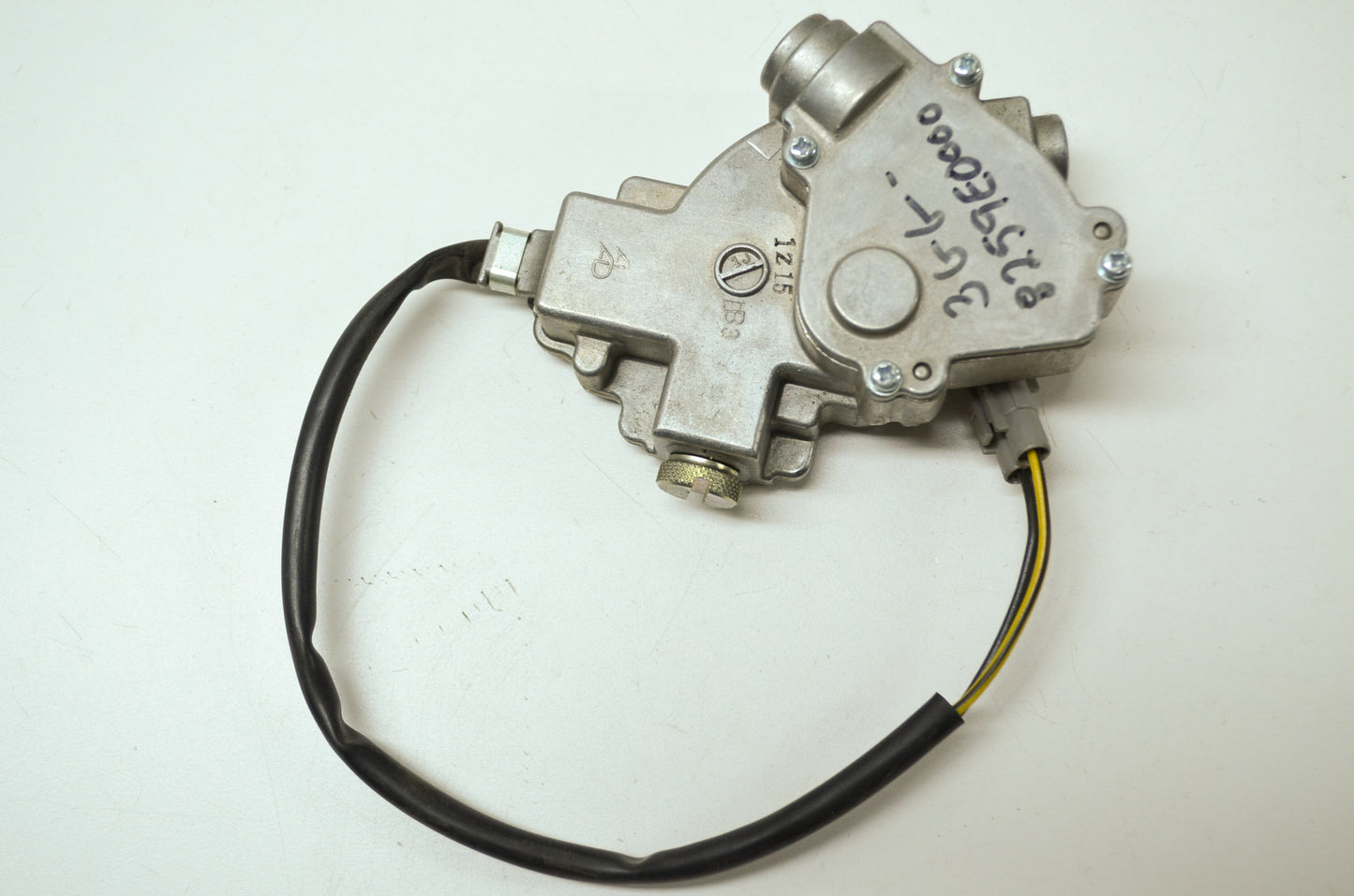 OEM Yamaha 3GG-8259E-00-00 Switch Assembly NOS