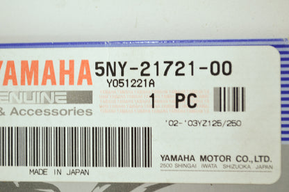 OEM Yamaha 5NY-21721-00-00 Side Cover 2 NOS