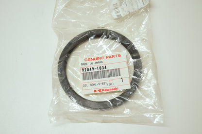 New OEM Kawasaki 92049-1034 Oil Seal S-831009HS NOS