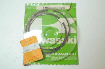 New OEM Kawasaki 13025-032 Ring Set 0.020" O.S NOS