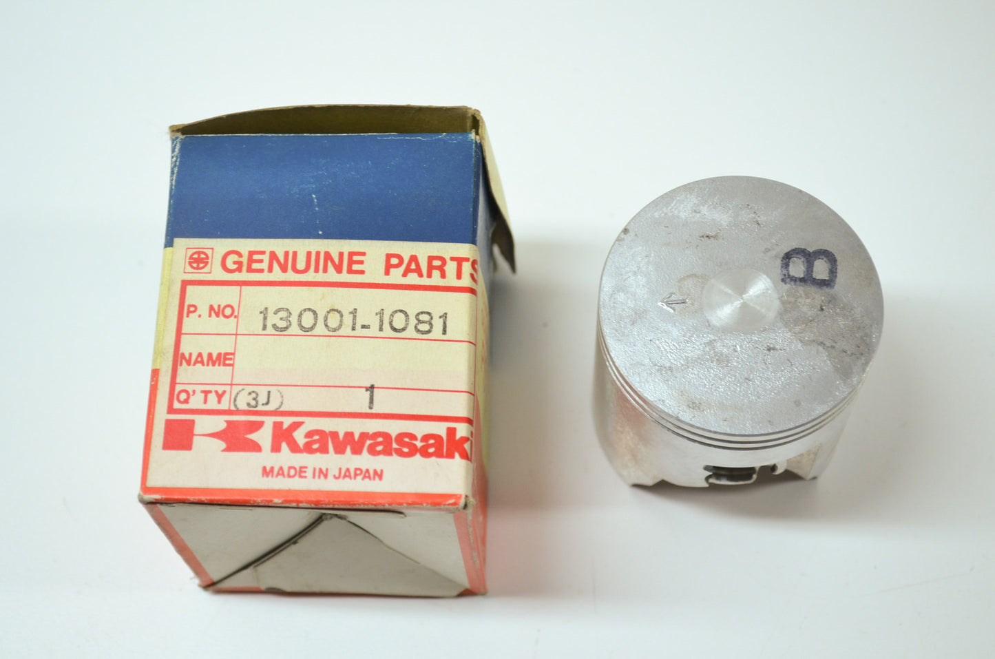 OEM Kawasaki 13001-1081 Piston NOS