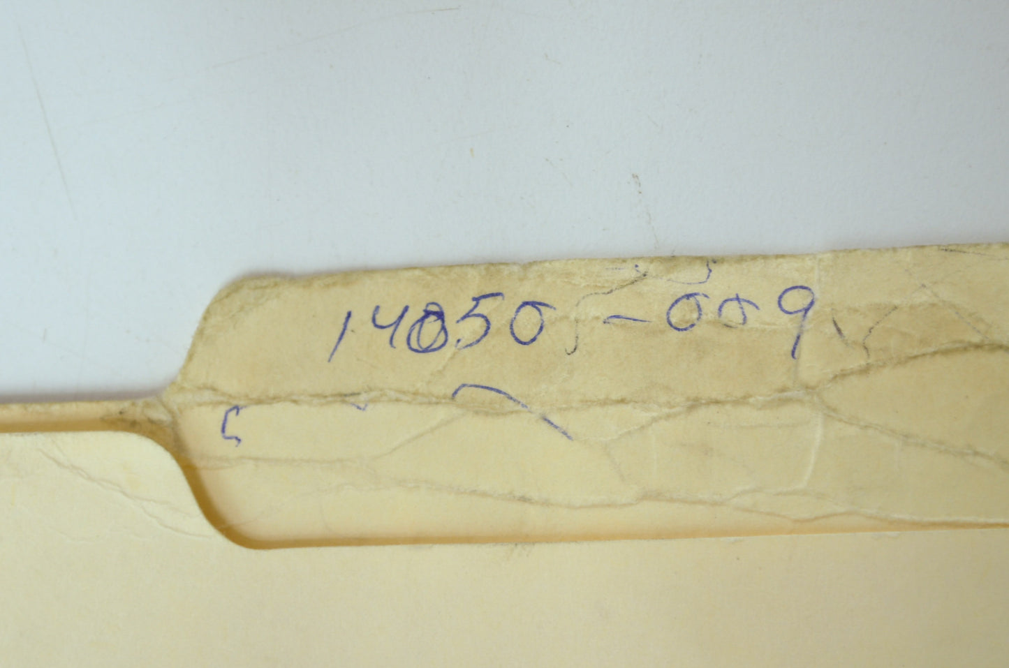 OEM Kawasaki 14050-009 Point Cap Gasket NOS