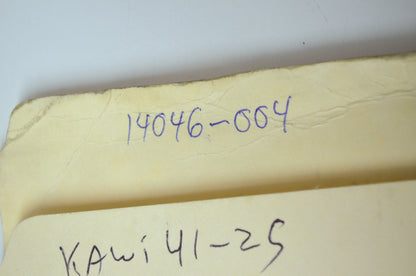 OEM Kawasaki 14046-004 Right Engine Cover Gasket NOS
