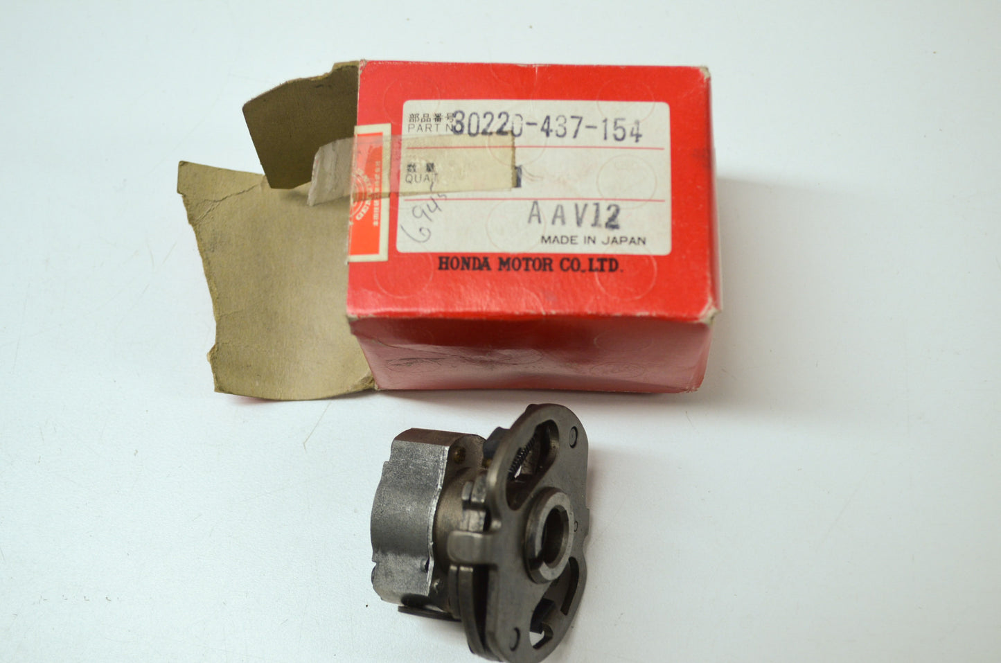 OEM Honda 30220-437-154 Spark Advancer NOS