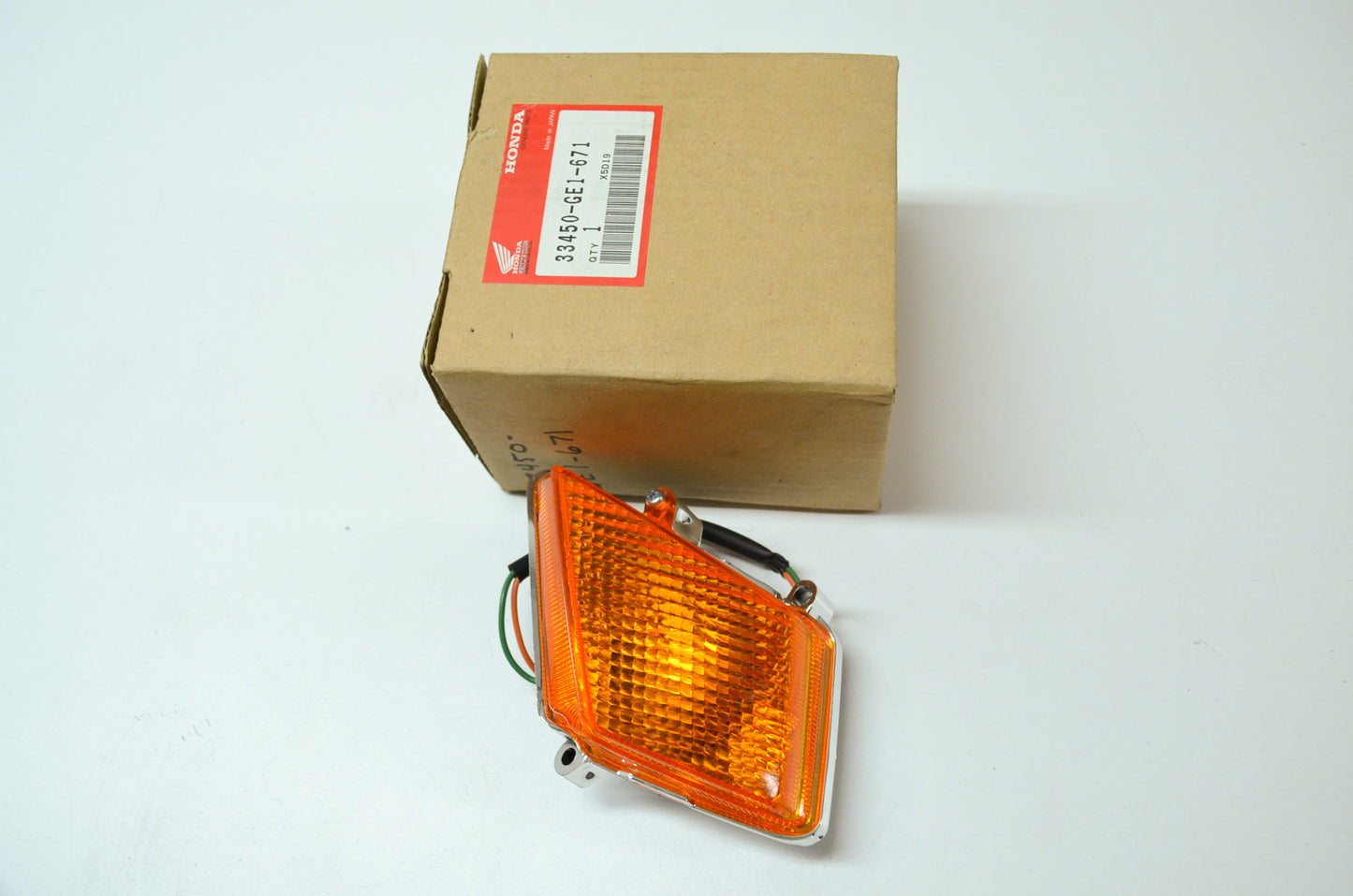 OEM Honda 33450-GE1-671 Turn Signal Assembly NOS