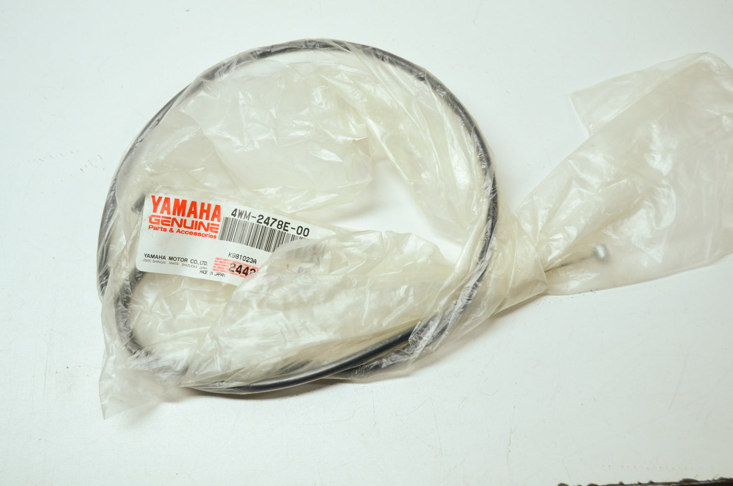 OEM Yamaha 4WM-2478E-00-00 Seat Lock Cable NOS