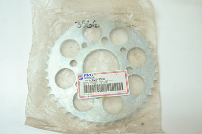 NEW Le Mans Honda Sprocket 44T MT125 SL100 41201-110-670 NOS