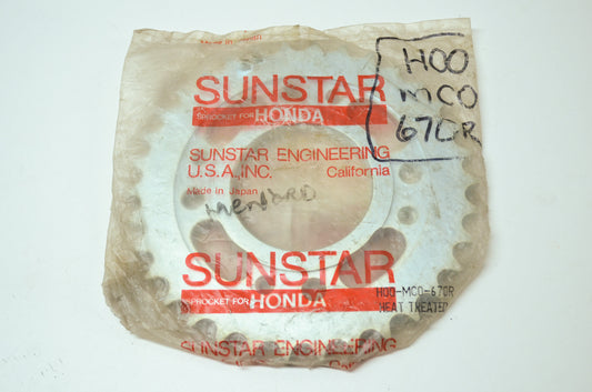NEW Sunstar Honda Sprocket 34T 1982 CM450 41200-MC0-670 NOS
