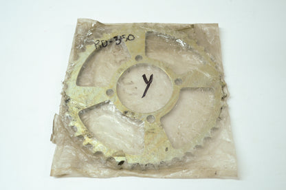 OEM Yamaha 360-25440-20-00 Driven Sprocket 40T NOS