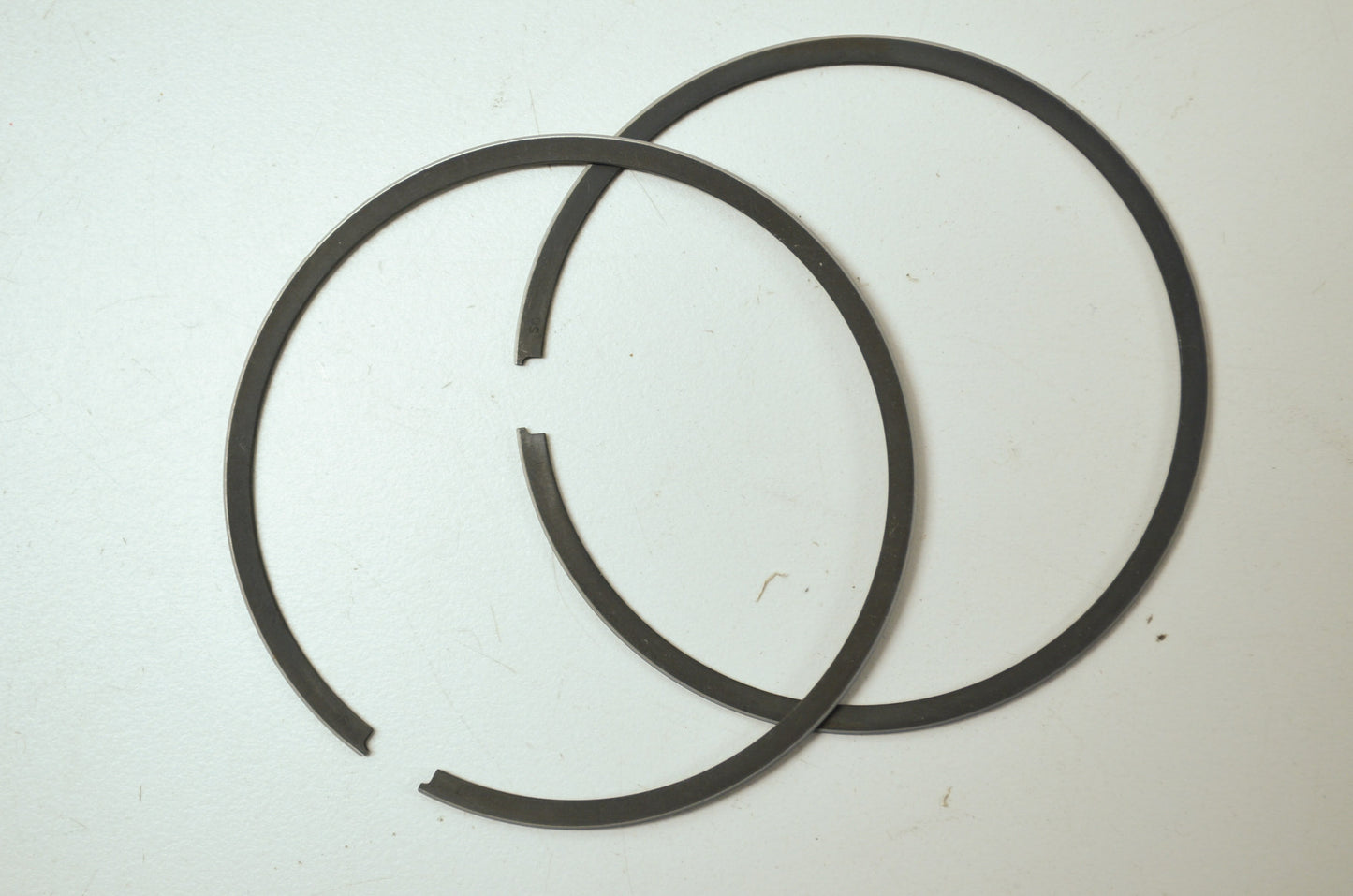 OEM Yamaha 56A-11601-20-00 Piston Ring Set 2 NOS