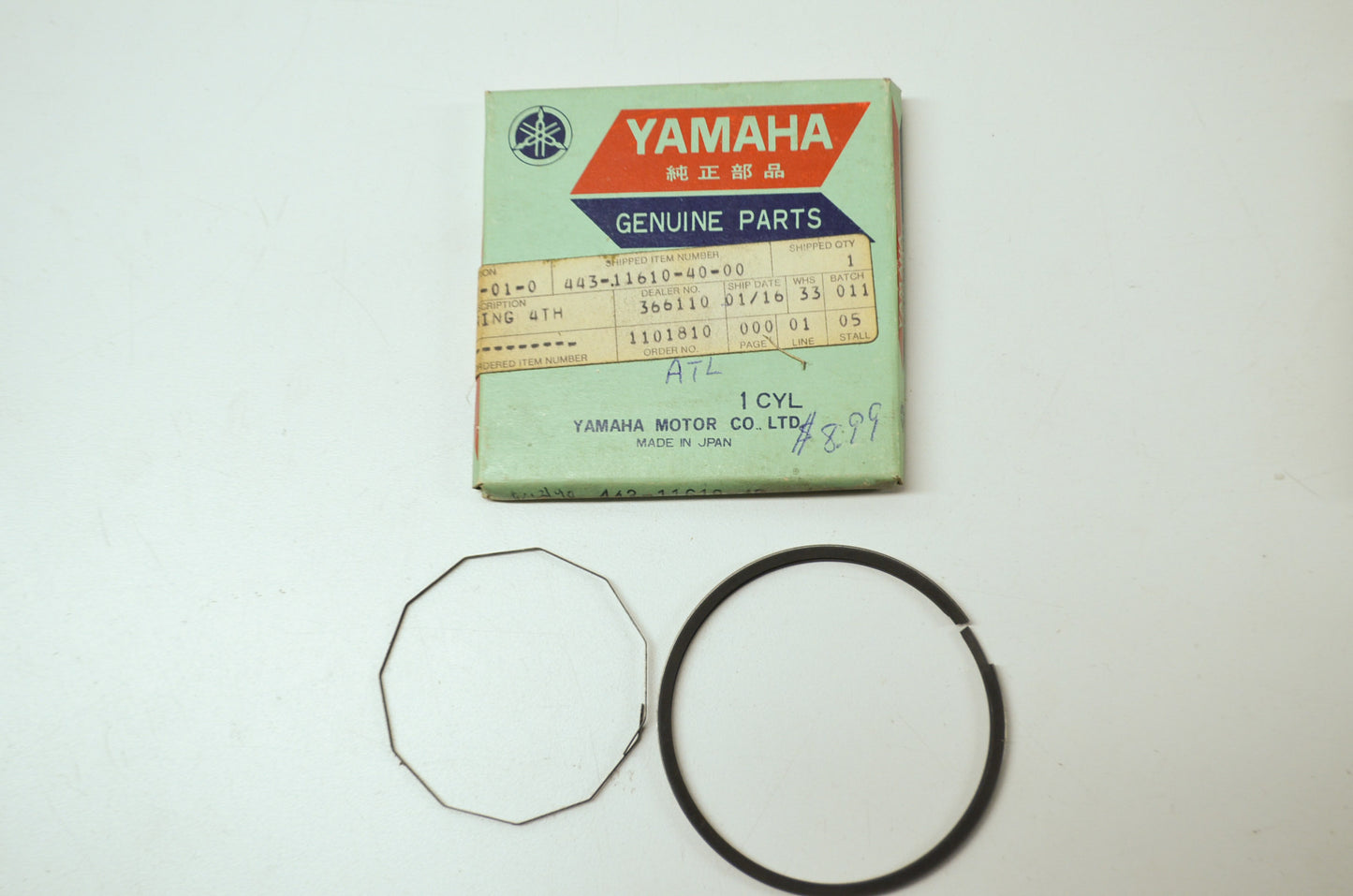 OEM Yamaha 443-11610-40-00 Piston Ring 4th Set NOS