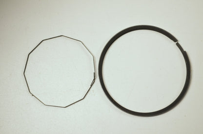 OEM Yamaha 443-11610-40-00 Piston Ring 4th Set NOS