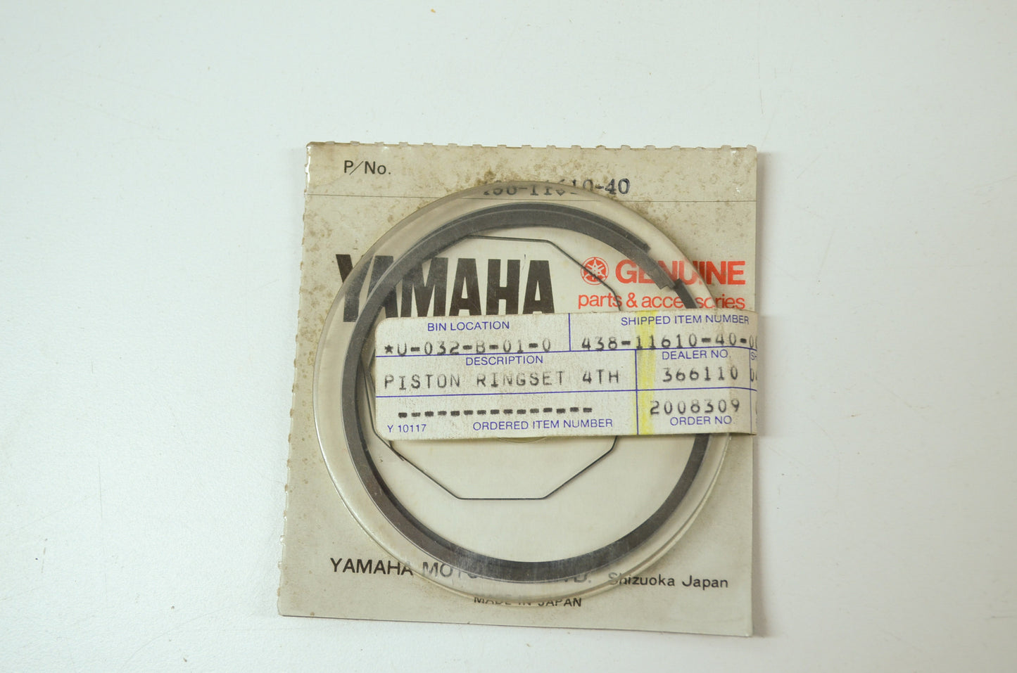 OEM Yamaha 438-11610-40-00 Piston Ring 4th Set NOS