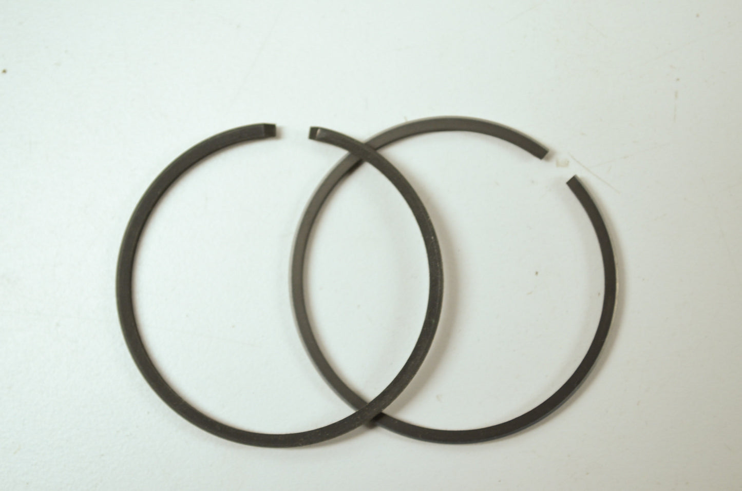 OEM Yamaha 5T0-11610-00-00 Piston Ring Set NOS