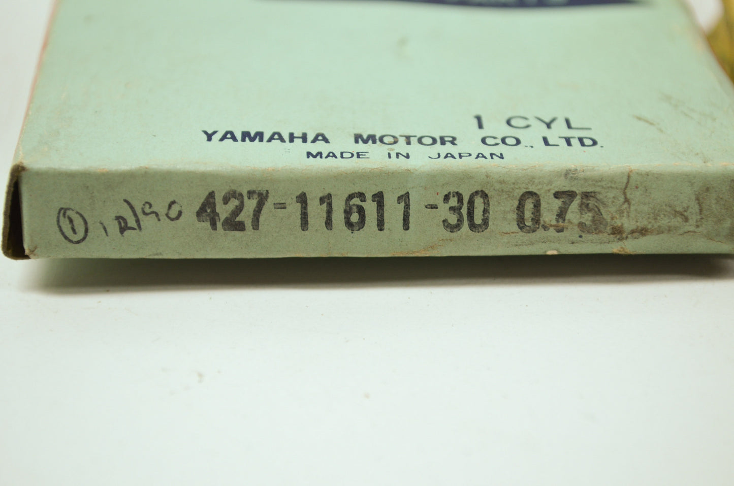 OEM Yamaha 427-11611-30-00 Piston Ring 3rd NOS
