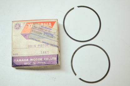 OEM Yamaha 3R3-11601-00-00 Piston Ring Set STD NOS