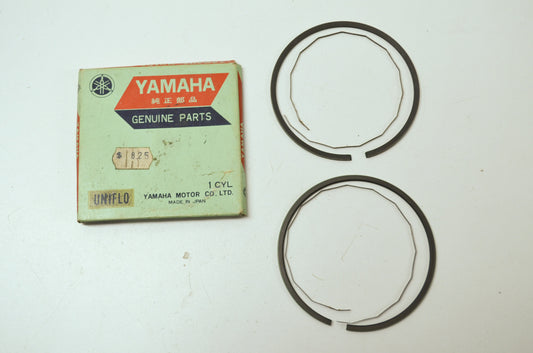 OEM Yamaha 275-11601-10-00 Piston Ring 1st Set NOS