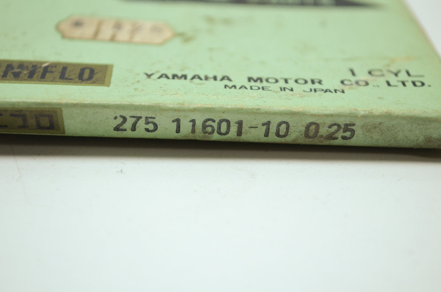 OEM Yamaha 275-11601-10-00 Piston Ring 1st Set NOS