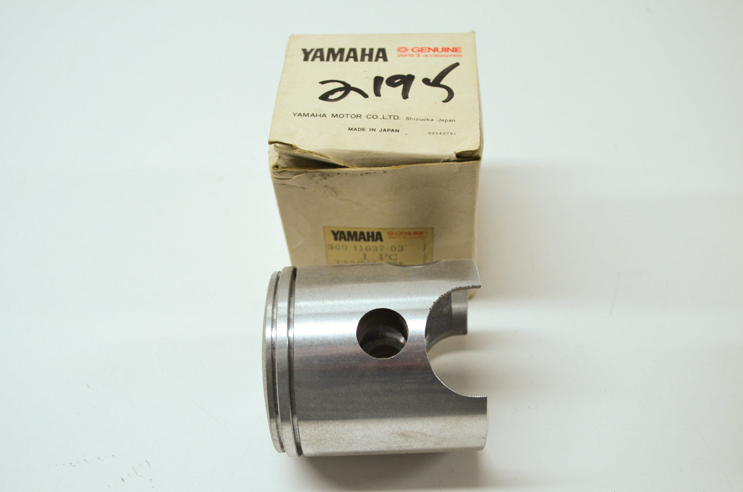 OEM Yamaha 360-11637-03-00 Piston 3 O/S 0.75 NOS