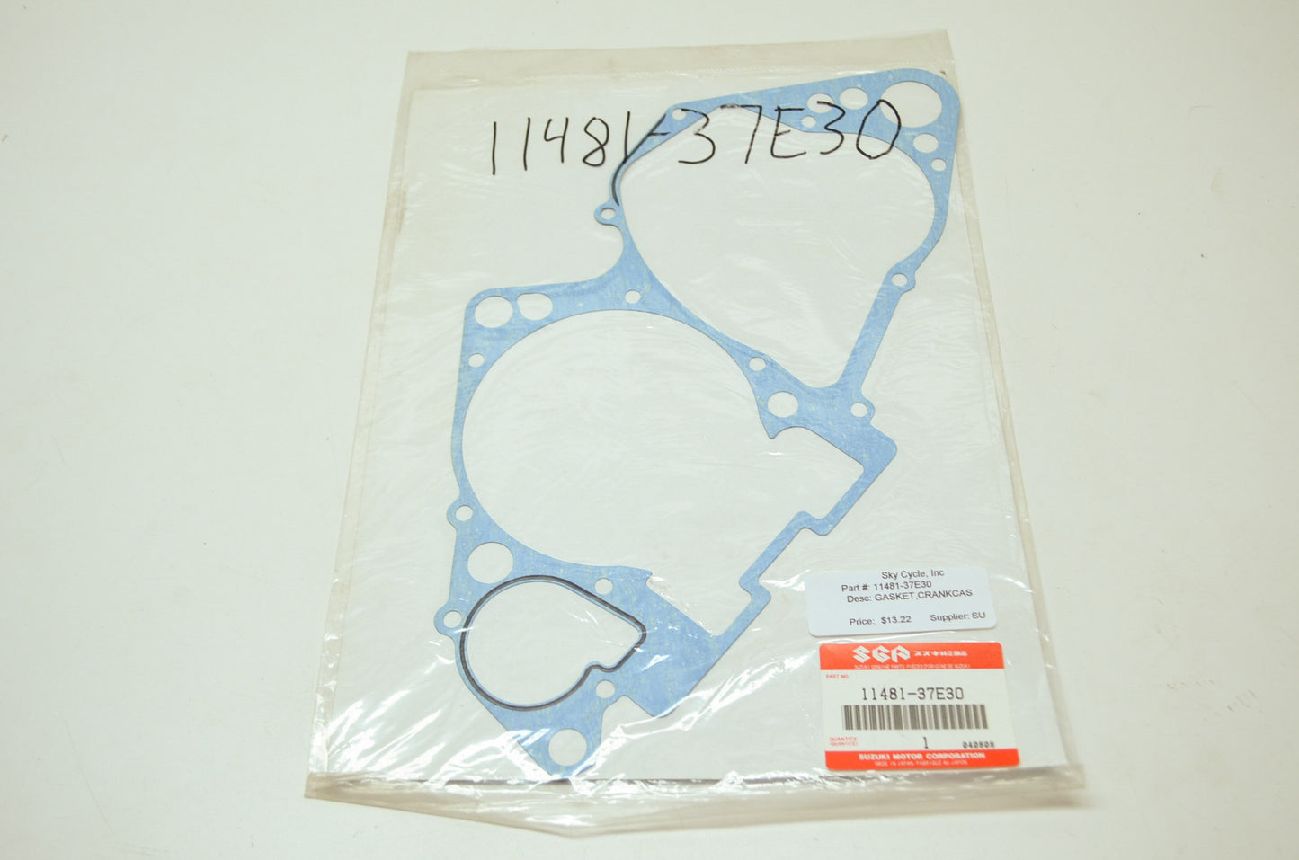 OEM Suzuki 11481-37E30 Crankcase Gasket NOS