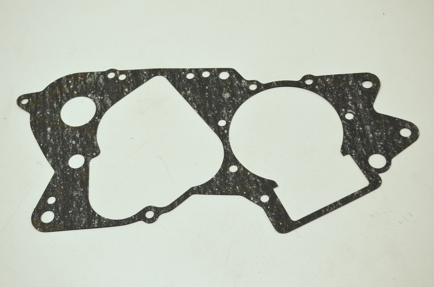 OEM Suzuki 11481-28001 Crankcase Gasket NOS